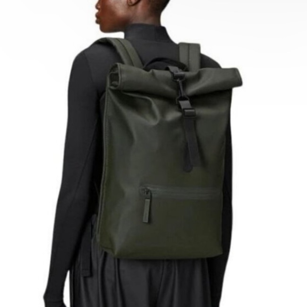 RAINS Rolltop Rucksack Green Backpack NWT